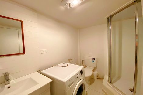 Photo of property in 37 Hillcrest Road, Hillcrest, Hamilton, 3216