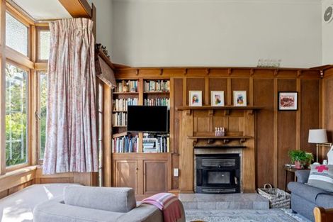 Photo of property in 91 Iranui Road, Inner Kaiti, Gisborne, 4010