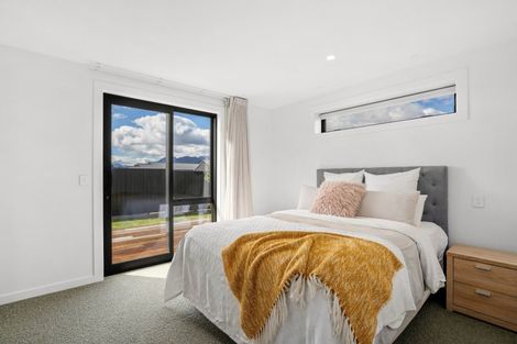 Photo of property in 17 Dunn Street, Lake Hawea, 9382