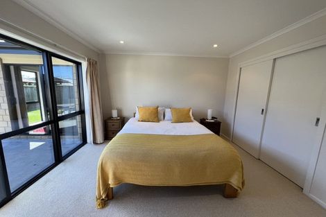 Photo of property in 3 Iwanui Close, Waitara, 4320