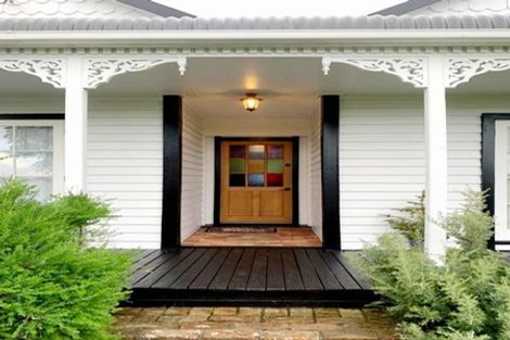 Photo of property in 73 Wallath Road, Westown, New Plymouth, 4310