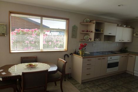 Photo of property in 50c Bantry Street, Alexandra, 9320