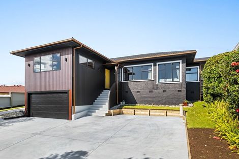 Photo of property in 482 Devon Street East, Strandon, New Plymouth, 4312