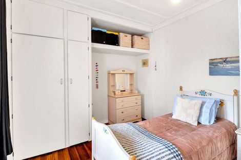 Photo of property in 28 Carlton Avenue, Gonville, Whanganui, 4501