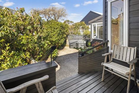 Photo of property in 2/23 Box Hill, Khandallah, Wellington, 6035