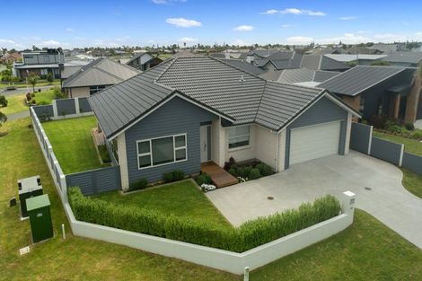 Photo of property in 95 The Boulevard, Papamoa Beach, Papamoa, 3118