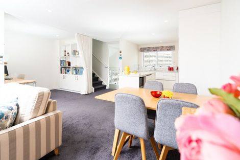 Photo of property in 5/143 Cockayne Road, Khandallah, Wellington, 6035