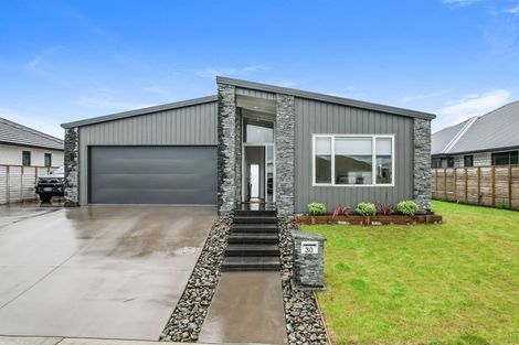 Photo of property in 30 Awatea Drive, Whitianga, 3510