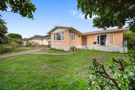 Photo of property in 10 Jukes Place, Otara, Auckland, 2023