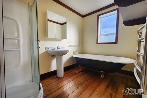 Photo of property in 56 Ngataringa Road, Devonport, Auckland, 0624