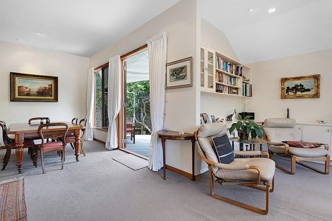 Photo of property in 1/142 Aberdeen Road, Campbells Bay, Auckland, 0620