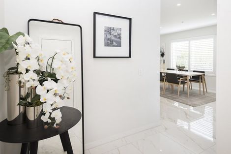 Photo of property in 6/89 Fisher Parade, Sunnyhills, Auckland, 2010