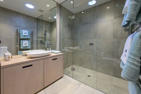 Photo of property in 6/8 Sussex Street, Nelson, 7010