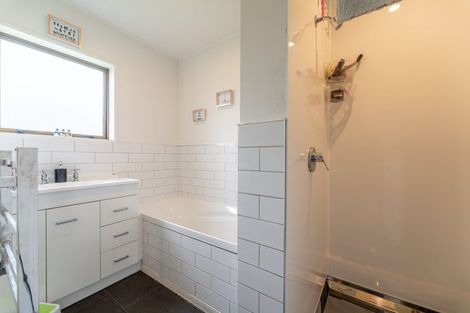 Photo of property in 28 Macaulay Street, Gleniti, Timaru, 7910