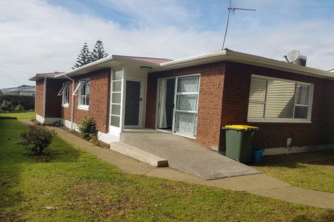 Photo of property in 69 Govett Avenue, Frankleigh Park, New Plymouth, 4310