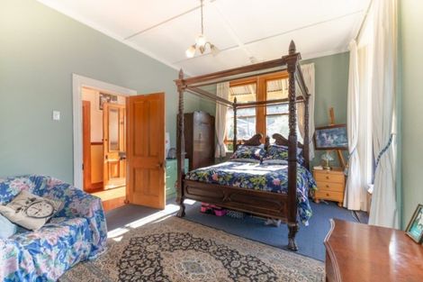 Photo of property in 128 Glen Road, The Glen, Dunedin, 9011