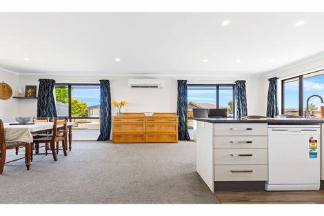 Photo of property in 15 Foxton Drive, Kaiapoi, 7630