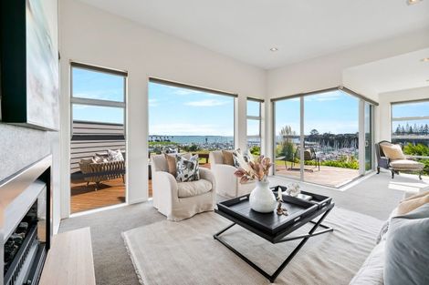 Photo of property in 23 Tui Brae, Beachlands, Auckland, 2018