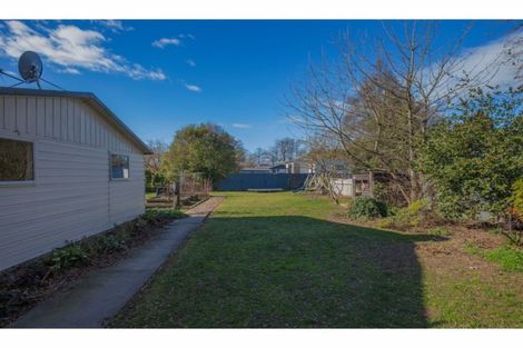 Photo of property in 28 Davie Street, Temuka, 7920