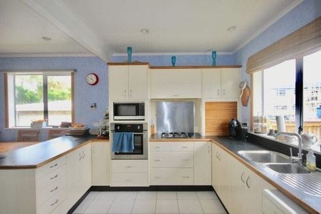 Photo of property in 1/12 Cambridge Road, Manurewa, Auckland, 2102