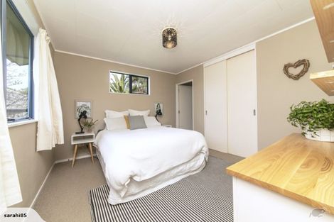 Photo of property in 38 Candia Road, Swanson, Auckland, 0614