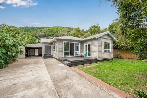 Photo of property in 65 Elizabeth Street, Waikanae, 5036