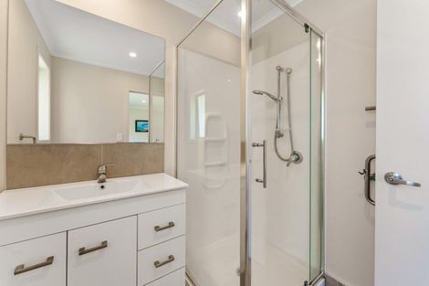 Photo of property in 57 Charnley Way, Kinloch, Taupo, 3385