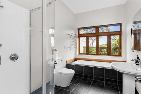 Photo of property in 35 Hospital Terrace, Hospital Hill, Napier, 4110