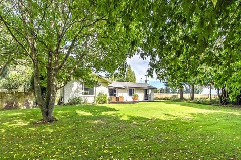 Photo of property in 2394 Old West Coast Road, Kirwee, Christchurch, 7671