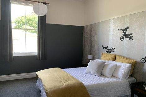 Photo of property in 19 Oxford Street, Marton, 4710