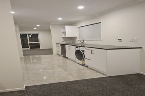 Photo of property in 49 Melksham Drive, Churton Park, Wellington, 6037