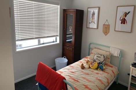 Photo of property in 18 Furlong Road, Papamoa, 3118