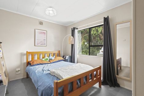 Photo of property in 94a Konini Road, Titirangi, Auckland, 0604
