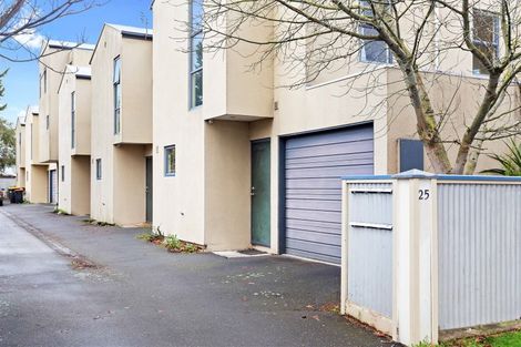Photo of property in 3/25 Grove Road, Addington, Christchurch, 8024