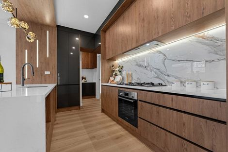 Photo of property in 138 Mcquoids Road, Flat Bush, Auckland, 2019