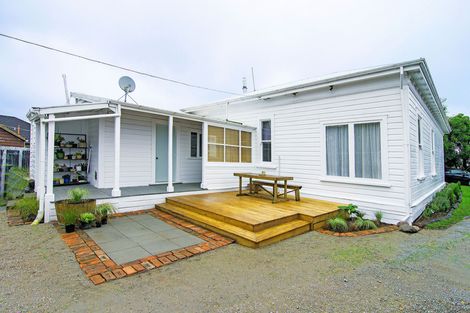 Photo of property in 64 Lincoln Road, Masterton, 5810
