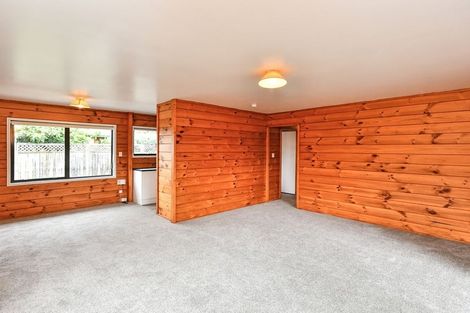 Photo of property in 13 Riserra Drive, Ranui, Auckland, 0612