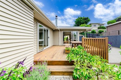 Photo of property in 10 Dale Road, Raumati South, Paraparaumu, 5032