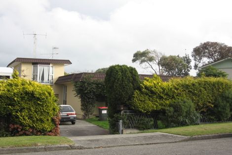 Photo of property in 3 Tui Road, Raumati Beach, Paraparaumu, 5032