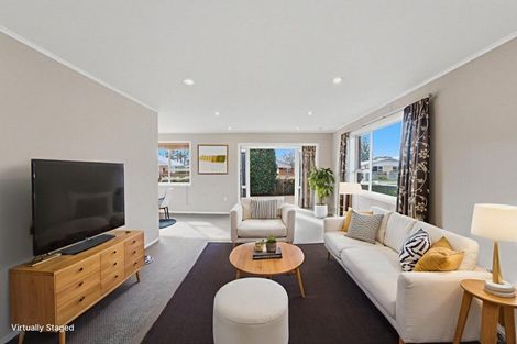 Photo of property in 21 Truby King Street, Merrilands, New Plymouth, 4312