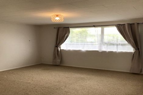 Photo of property in 38b Palmer Crescent, Silverstream, Upper Hutt, 5019