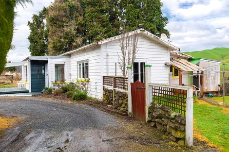Photo of property in 4 Terrace Street, Matawai, 4075