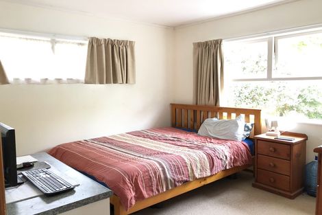 Photo of property in 36 Trinidad Road, Sunnynook, Auckland, 0620