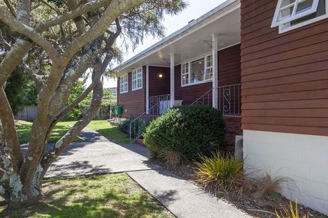 Photo of property in 75 Eatwell Avenue, Paraparaumu Beach, Paraparaumu, 5032