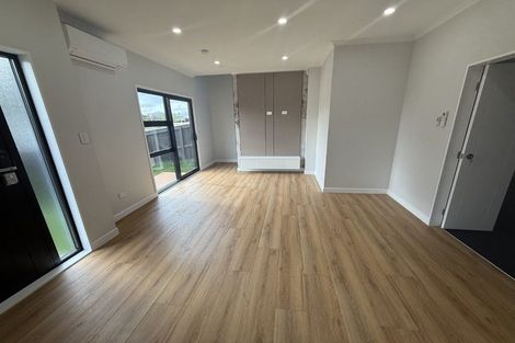 Photo of property in 2a Mayflower Close, Mangere East, Auckland, 2024