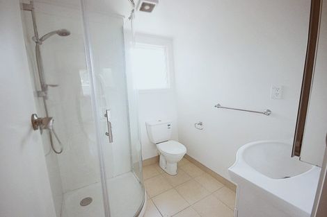 Photo of property in 4/220a Church Street, Onehunga, Auckland, 1061