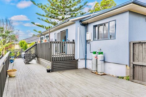 Photo of property in 2/82a Coronation Road, Hillcrest, Auckland, 0627