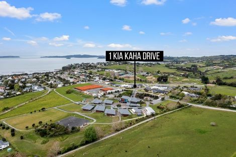 Photo of property in 1 Kia Kaha Drive, Snells Beach, 0920