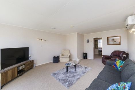 Photo of property in 1/28 Wood Street, Takaro, Palmerston North, 4410