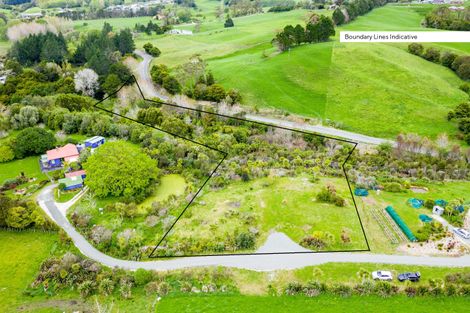Photo of property in 126 Oneriri Road, Kaiwaka, 0573